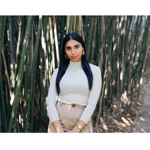 Meet your Posher, Farzeen